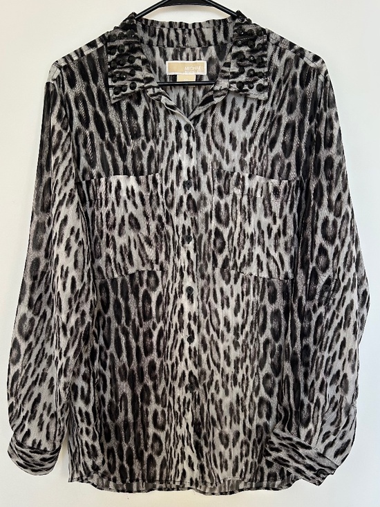 Michael Kors Tops - NWOT Michael Kors 1X Leopard Studded Collar Blouse